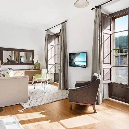 L'avenida Hotel 4*