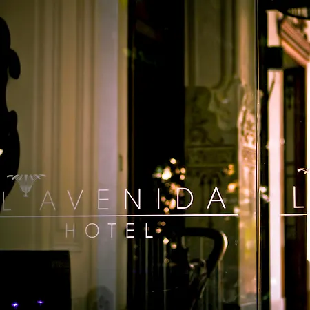 Hotel L'avenida 4*