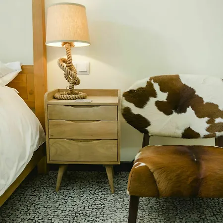 Hotel L'avenida 4*